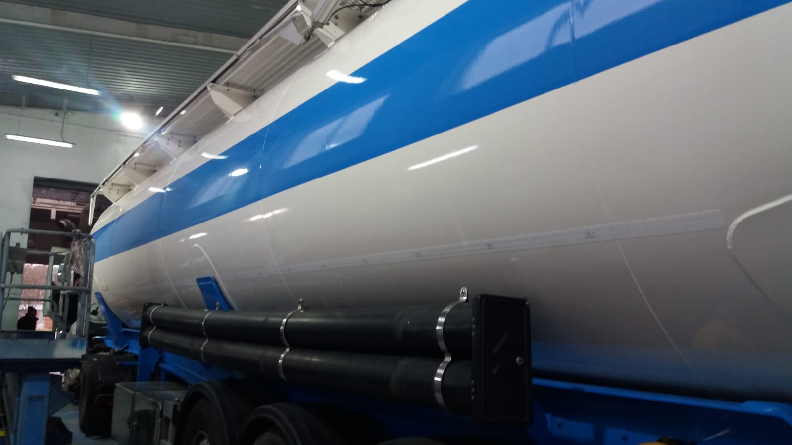 Części Feldbinder KIP — hydraulika uchylania zbiornika, magazyn PHS Magnum