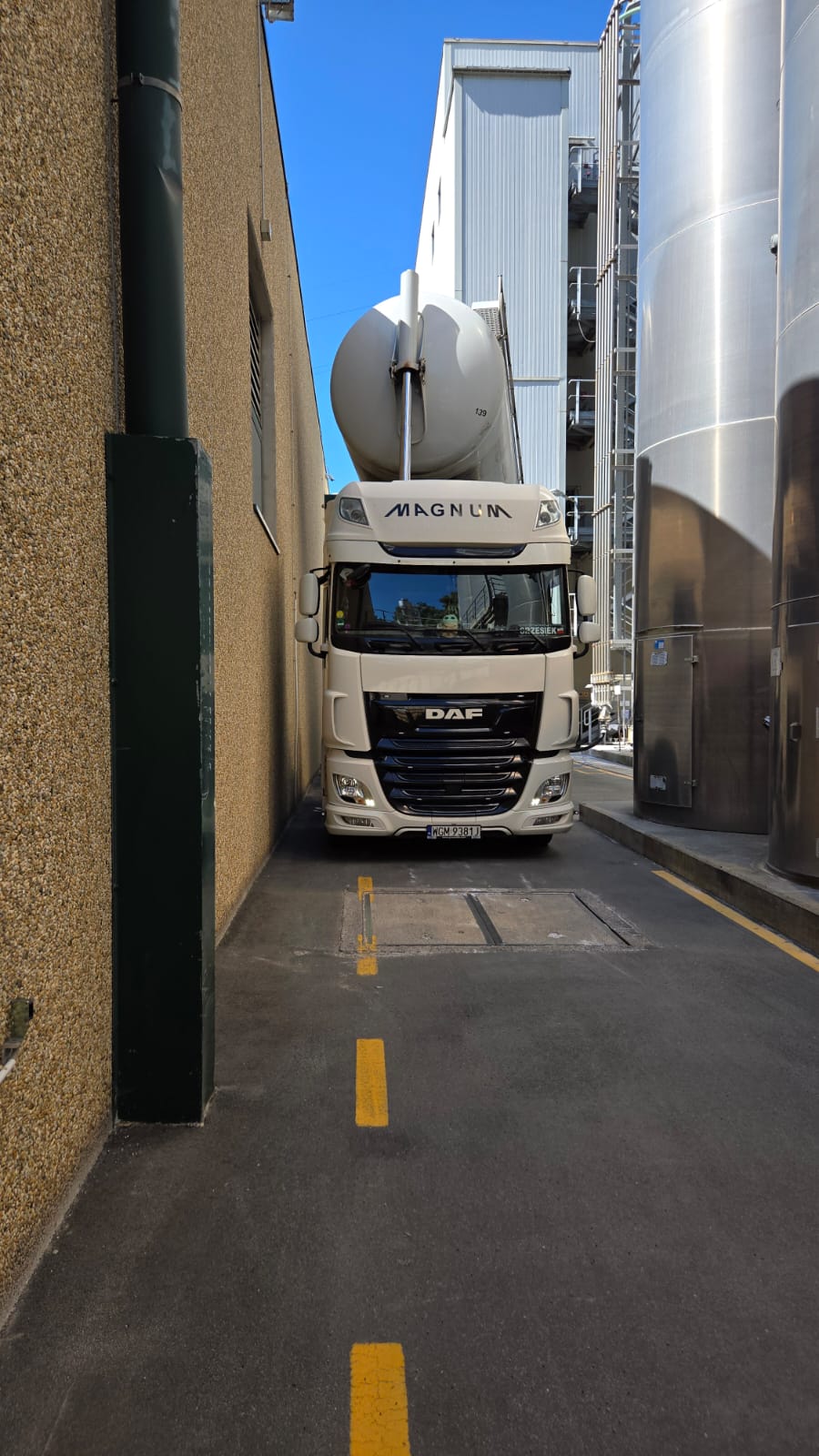Silonaczepa DAF w transporcie materiałów sypkich