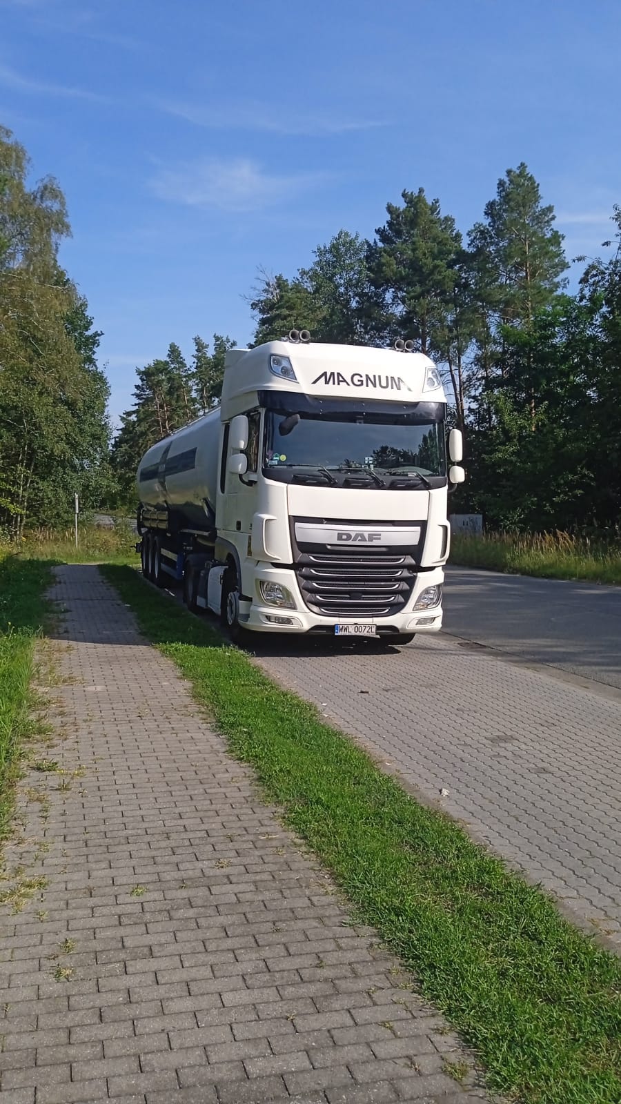 Silonaczepa DAF w transporcie materiałów sypkich